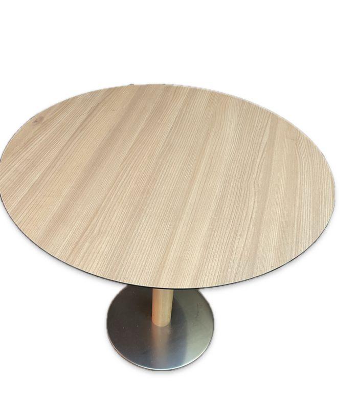 table ronde Chêne et Inox Diamètre 79cm  PEDRALI - photo numéro 4