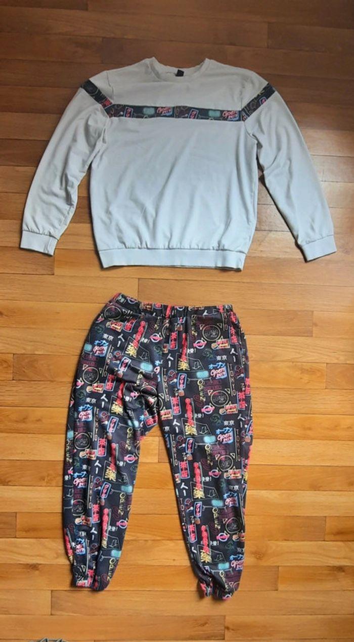 Ensemble sweat pantalon Taille L - photo numéro 1