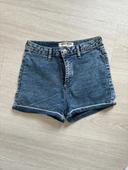 Short jean taille haute