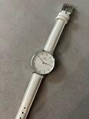 Belle Montre blanche Daniel Wellington neuve