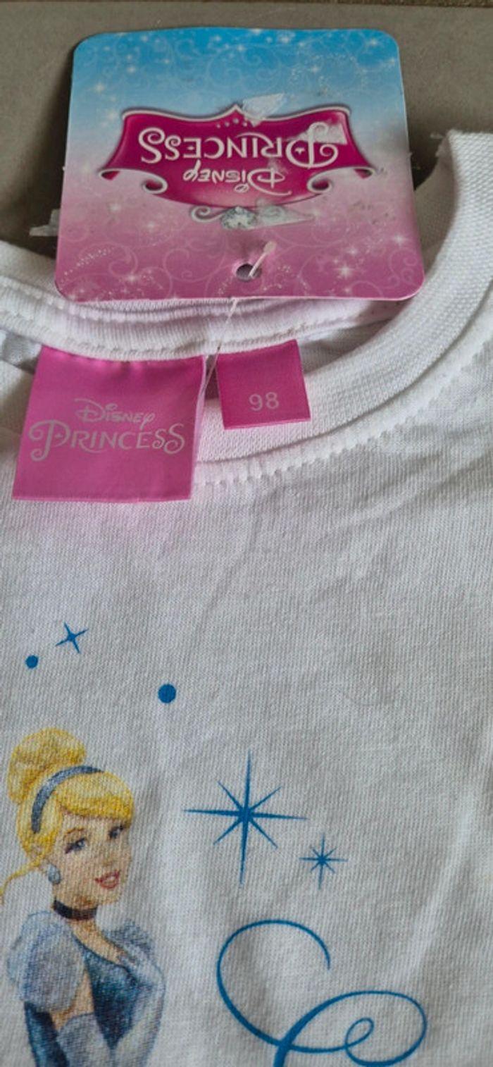 Tee-shirt disney princess - photo numéro 3