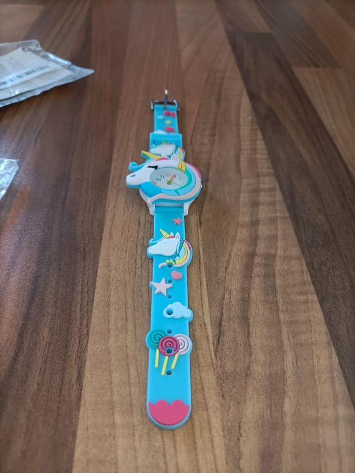 Montre licorne 🦄 neuve bleu - photo numéro 5