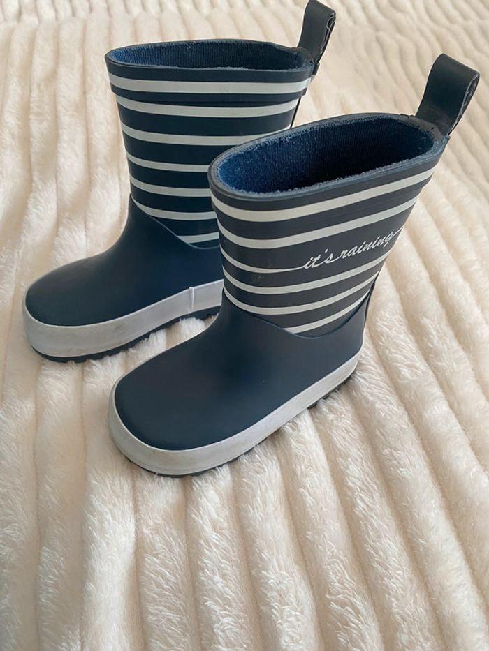 Bottes en caoutchouc bleu et blanc 21 - photo numéro 2