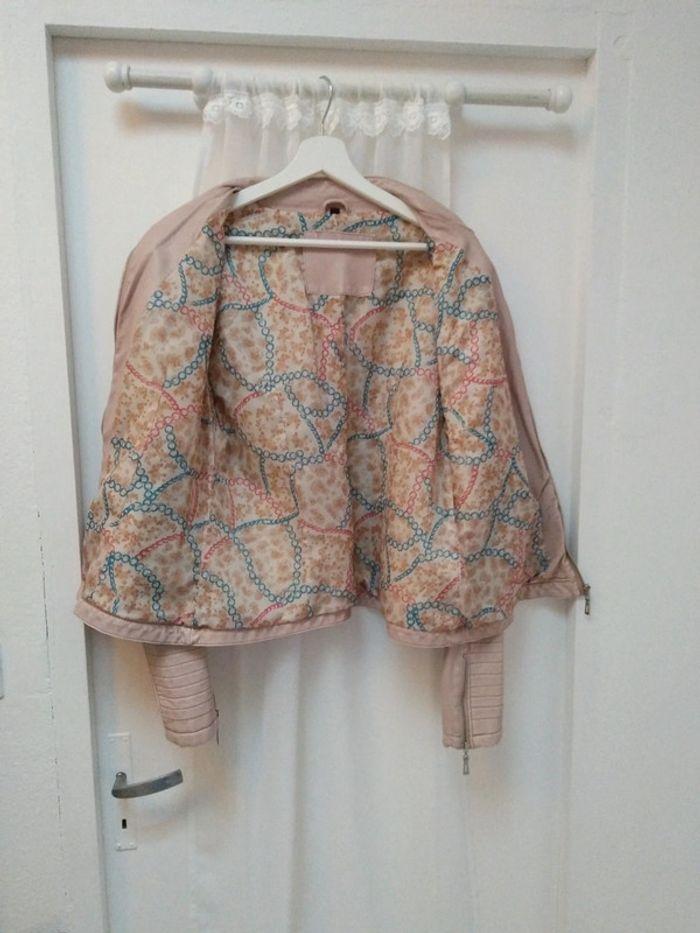 Veste cuir rose - photo numéro 3