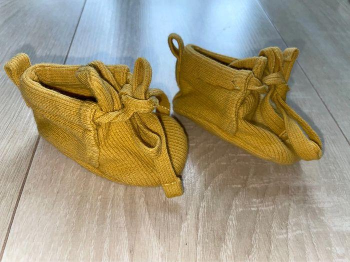 Chaussons naissance tape à l’œil - photo numéro 1