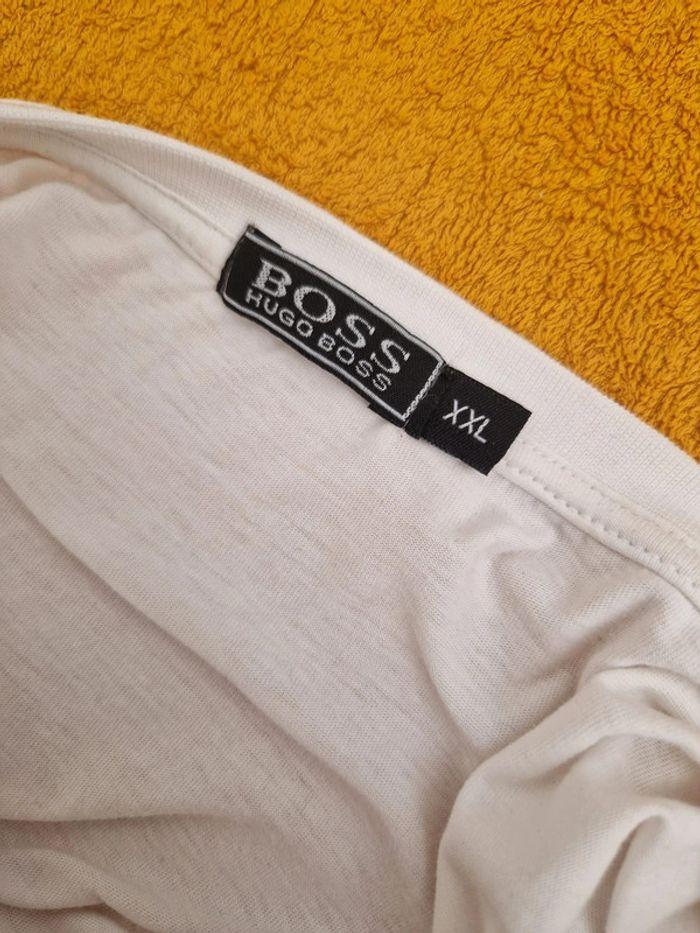 TEE shirt Hugo boss XXL - photo numéro 3