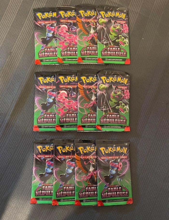 Lot 12 booster Pokémon fable nébuleuse - photo numéro 1