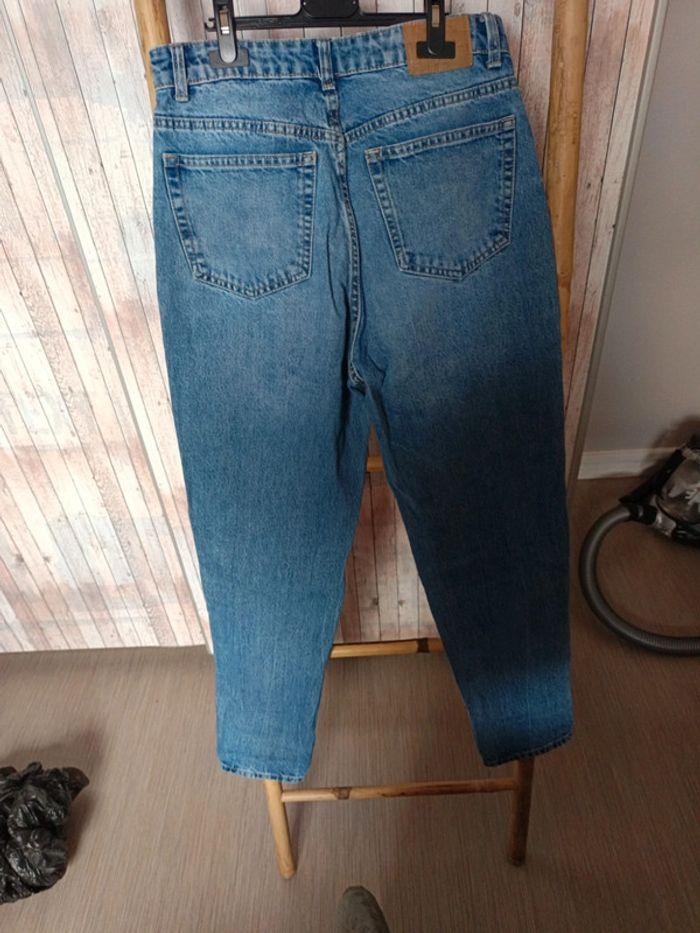 👖 Jean MOM Bershka taille 38 très bon état 🌸 - photo numéro 5