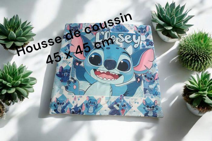 Housse de coussin Stitch Disney - photo numéro 1