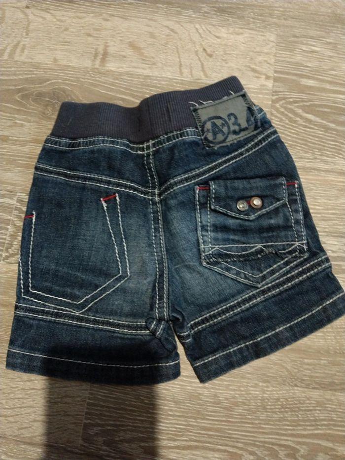 Short absorba, taille 3 mois, très bon état 👶👶 - photo numéro 3