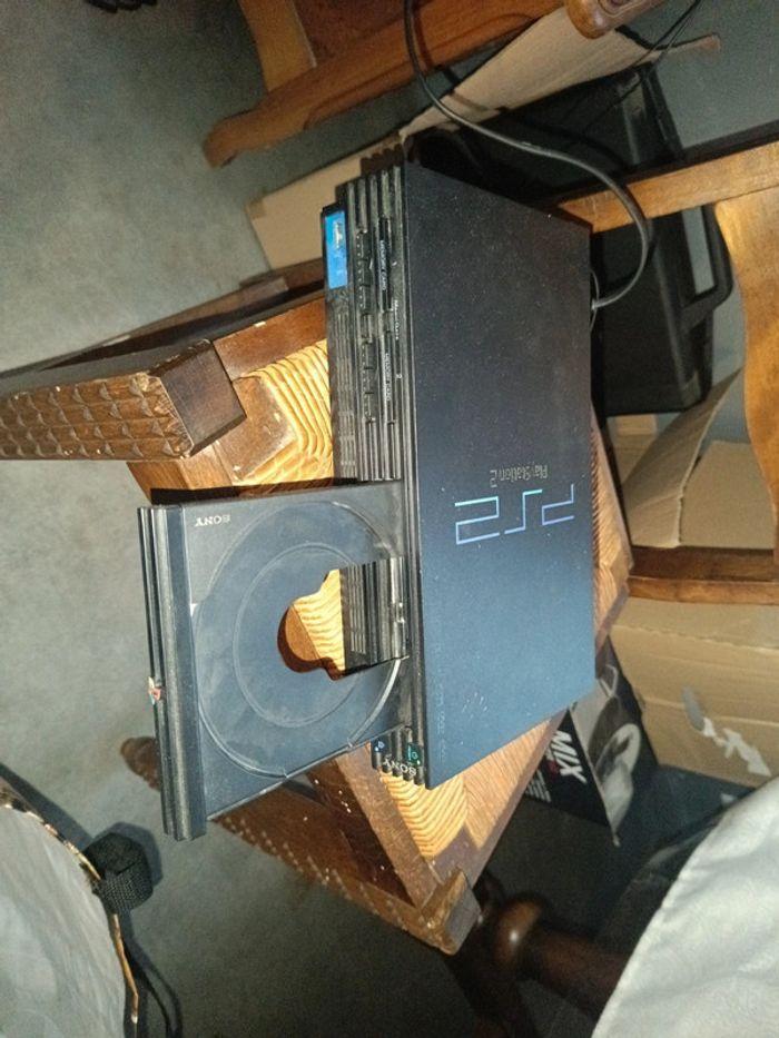 Console ps2 - photo numéro 1