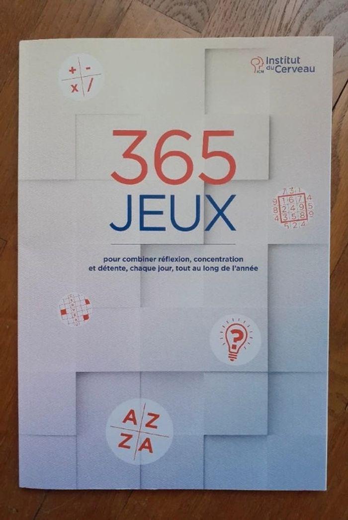 Cahier 365 jeux institut du cerveau - photo numéro 1