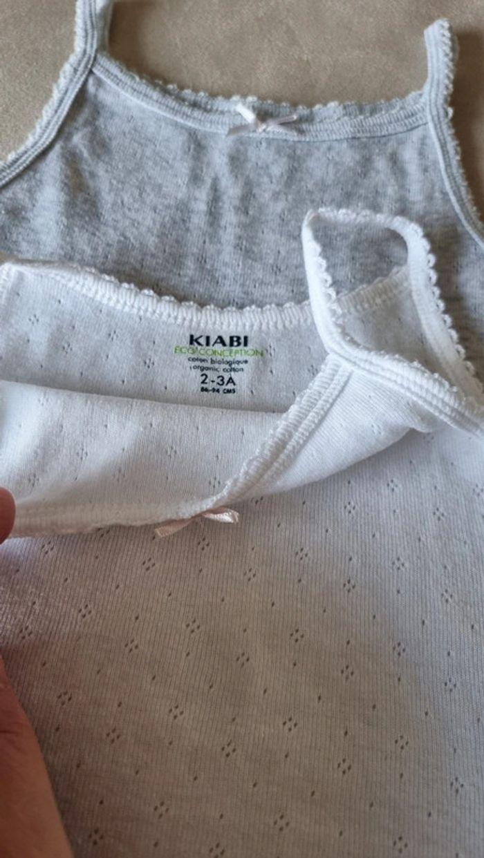 Chemise de corps maille pointel kiabi taille 2-3ans - photo numéro 5