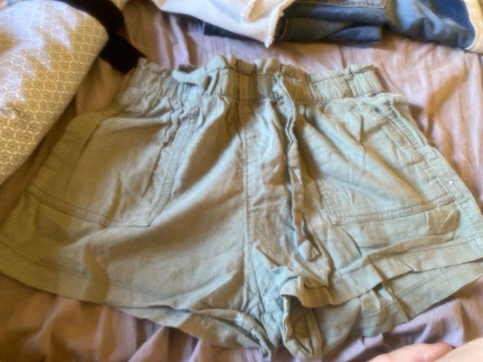 Short 12/14 ans avec ceinture élastique