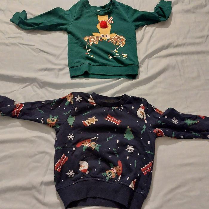 Lot de sweat de noel 3-4 ans - photo numéro 1