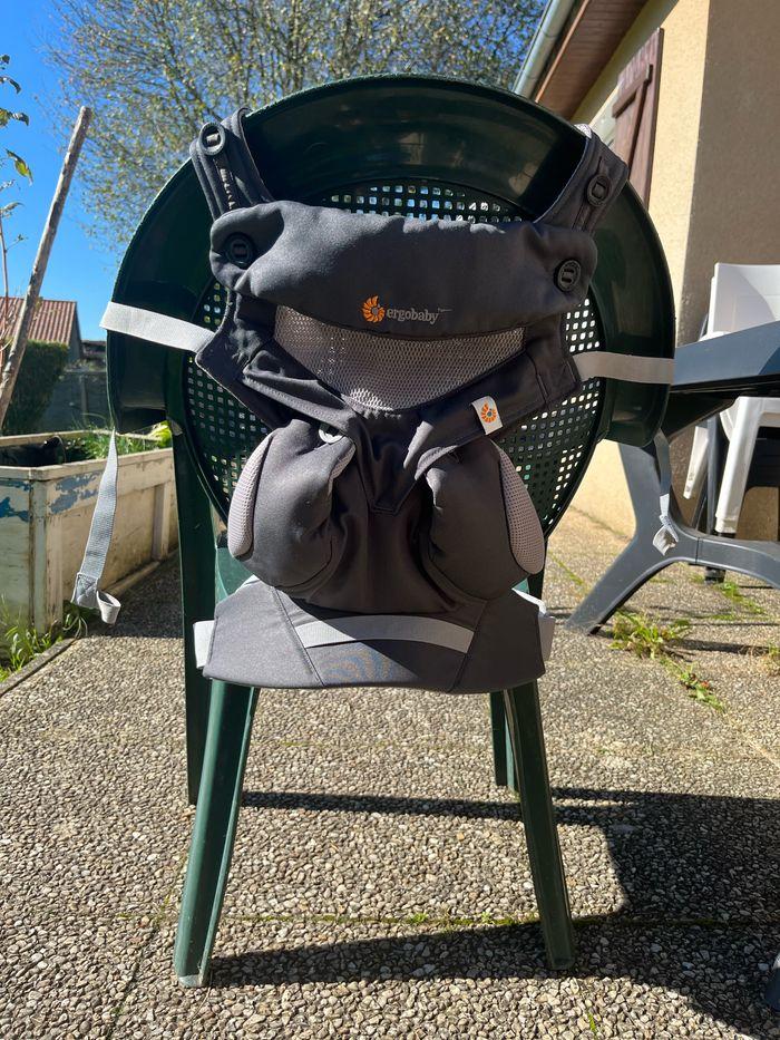 Porte bébé ergobaby 360 - photo numéro 1