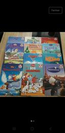 Lot 12  livres Disney