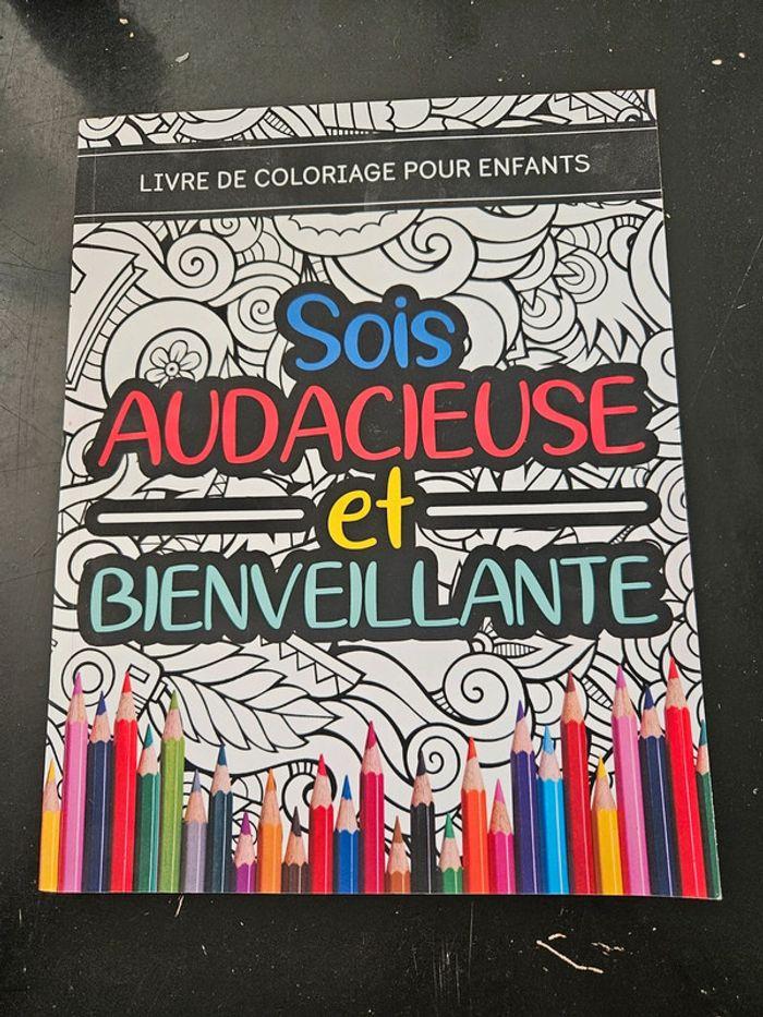 Livre coloriage - photo numéro 1