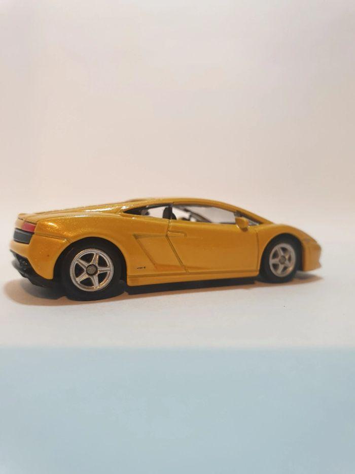 Welly Lamborghini Gallardo Jaune - 1/64 - photo numéro 7