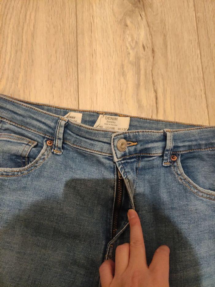 Jean Bershka "Petite" "Small" - photo numéro 2