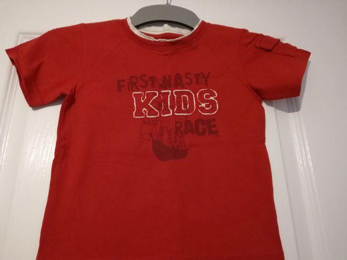 Tee-shirt rouge 4 ans - photo numéro 3