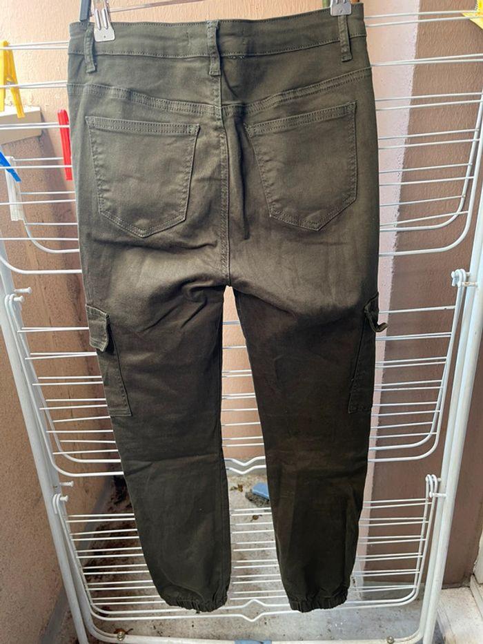 Pantalon cargo - photo numéro 2