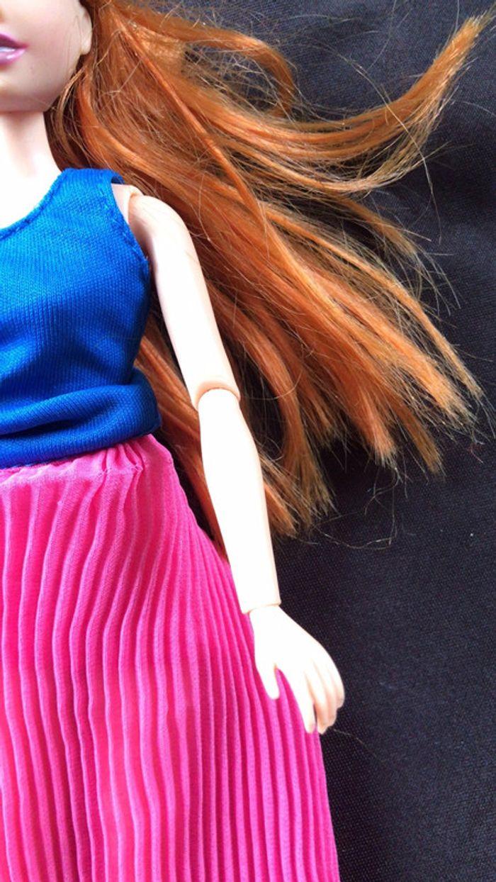 Poupée type barbie - photo numéro 4