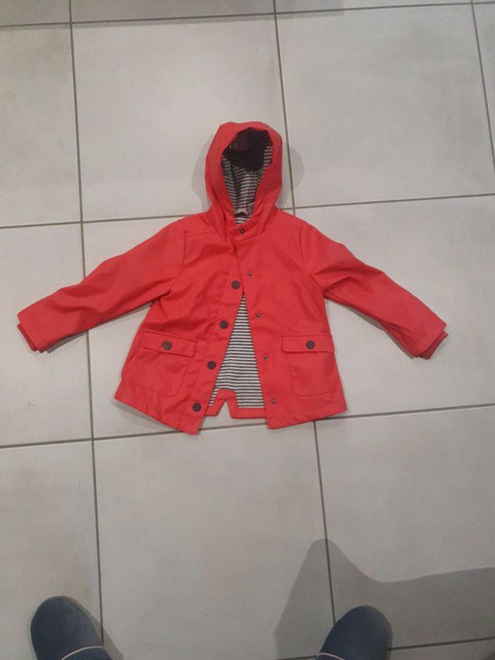 Parka rouge 4ans - photo numéro 1