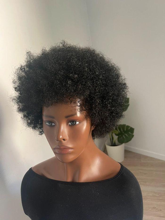 Belle perruque afro frisé - photo numéro 11