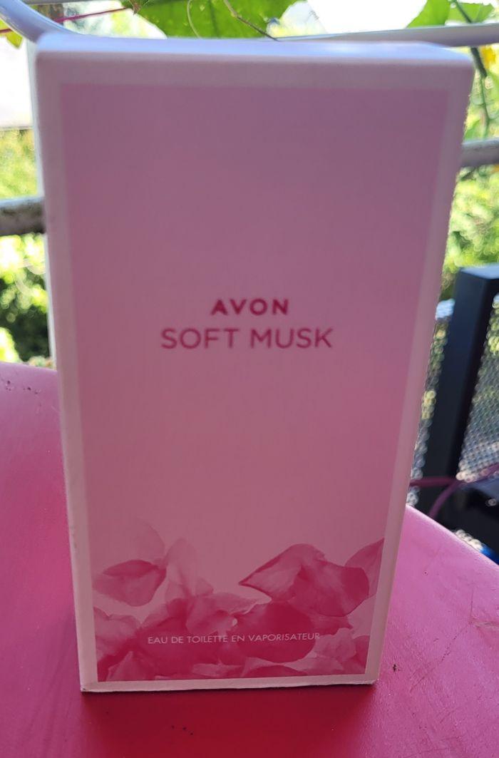 Parfum Avon Soft musk  femme. - photo numéro 3