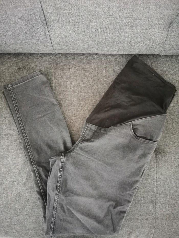 Pantalon de grossesse taille 38 - photo numéro 1