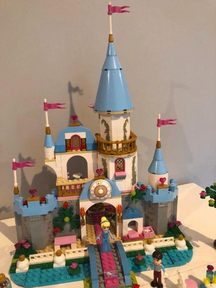 Lego Disney 41055 Le château de Cendrillon - photo numéro 2