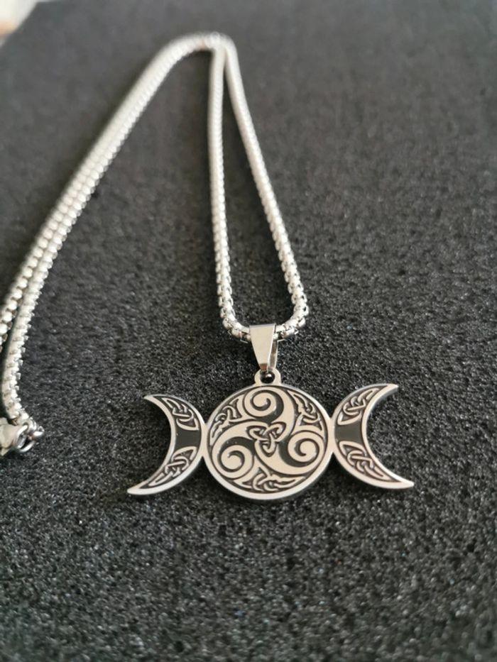 Collier et pendentif spirituel lunes celtiques - photo numéro 2