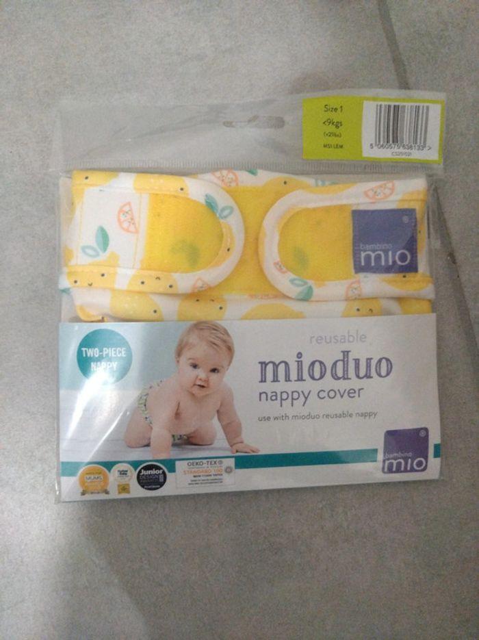 NEUVE Surcouche Bambino Mio TE2 motif jaune avec citrons - photo numéro 1