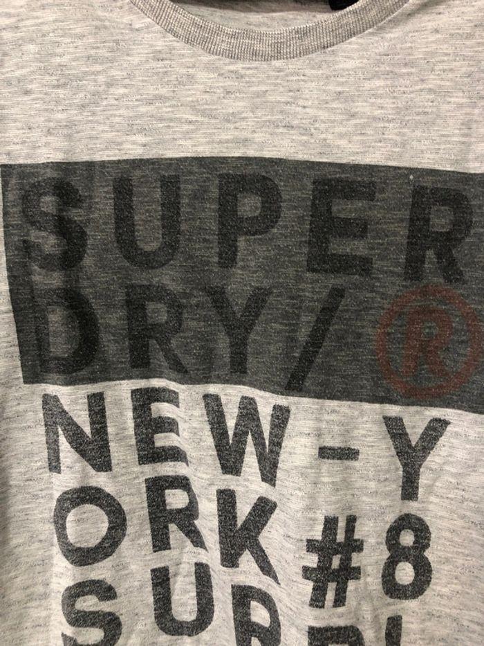 T shirt super Dry . Taille M - photo numéro 2