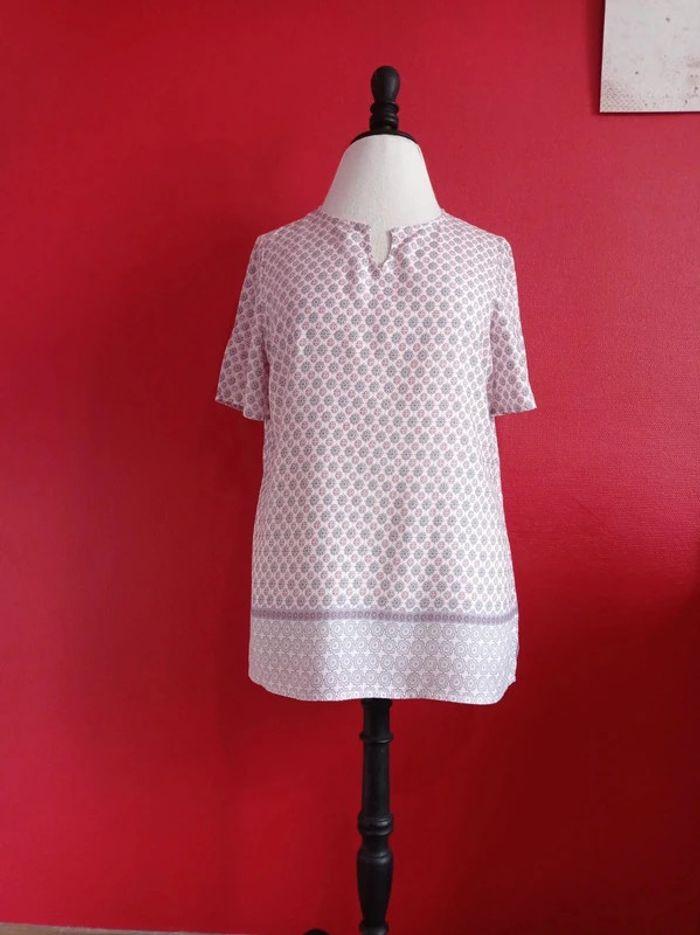 Blouse Damart taille 44 blanche à motifs - photo numéro 2