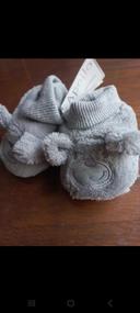 Chaussons ourson  neuf