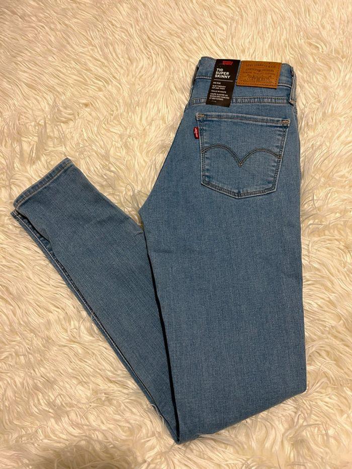 Jean 710 super skinny Levi‘s - photo numéro 1