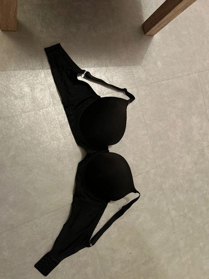 Soutien-gorge - photo numéro 2