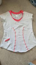 T-shirt de sport blanc et rose