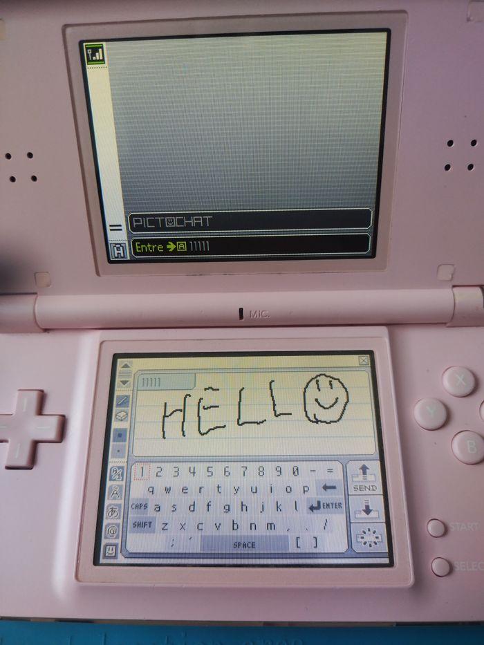 Nintendo DS lite rose - photo numéro 2