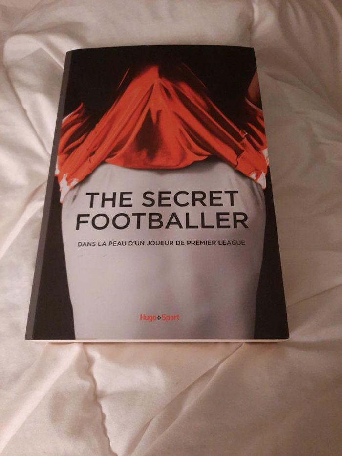 The secret footballer - photo numéro 1