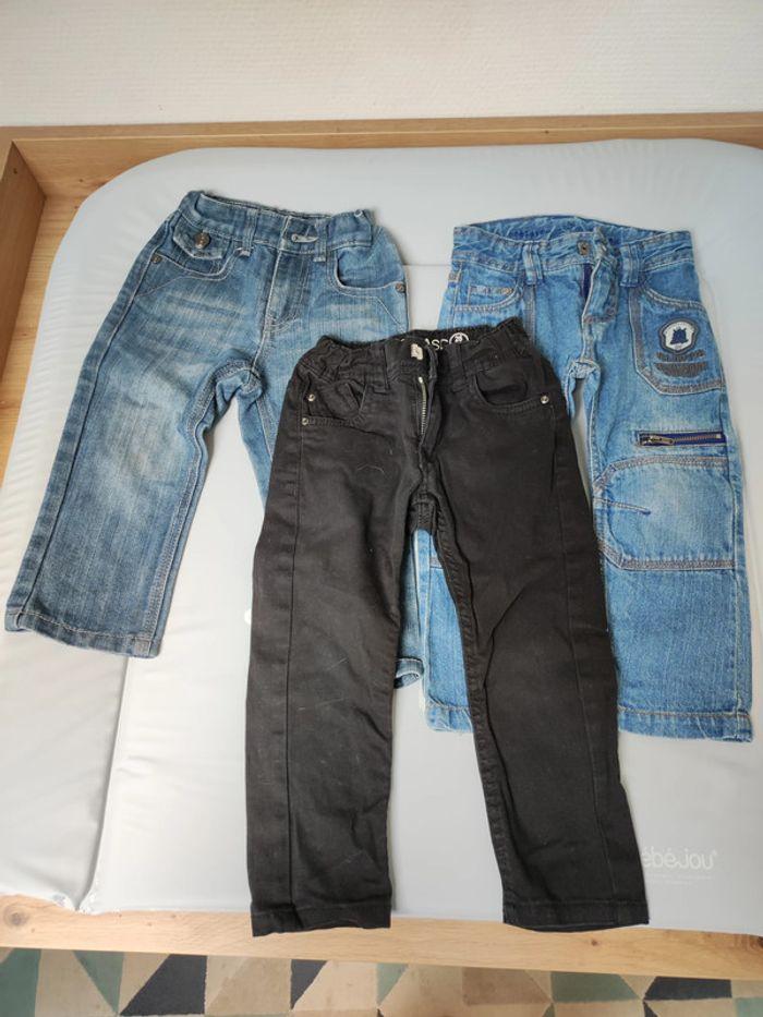 Lot 3 jeans - photo numéro 1