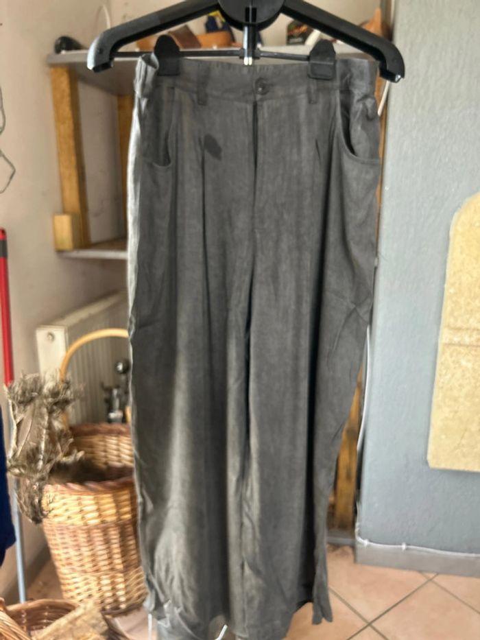 Pantalon gris en viscose - photo numéro 1