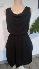 Robe noire MIM taille