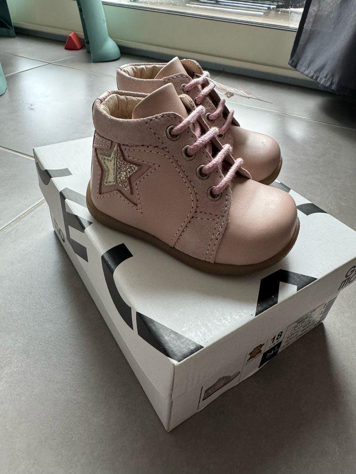 Chaussures bebe 18 neuves - photo numéro 5