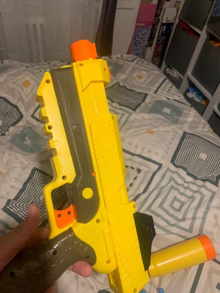 Nerf Fortnite SP jaune avec fléchettes - photo numéro 10