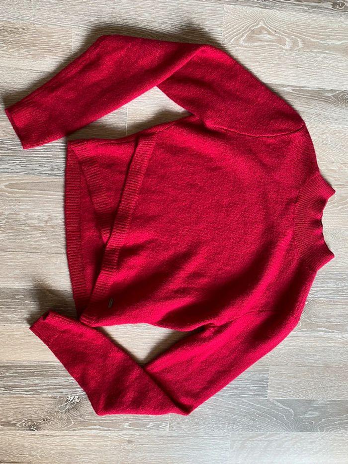 Pull Hollister rouge - photo numéro 3