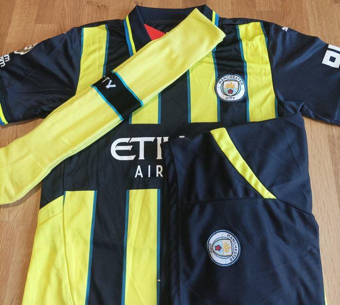 Maillot Haaland Manchester City taille 10 ans modèle 2025 extérieur - photo numéro 6