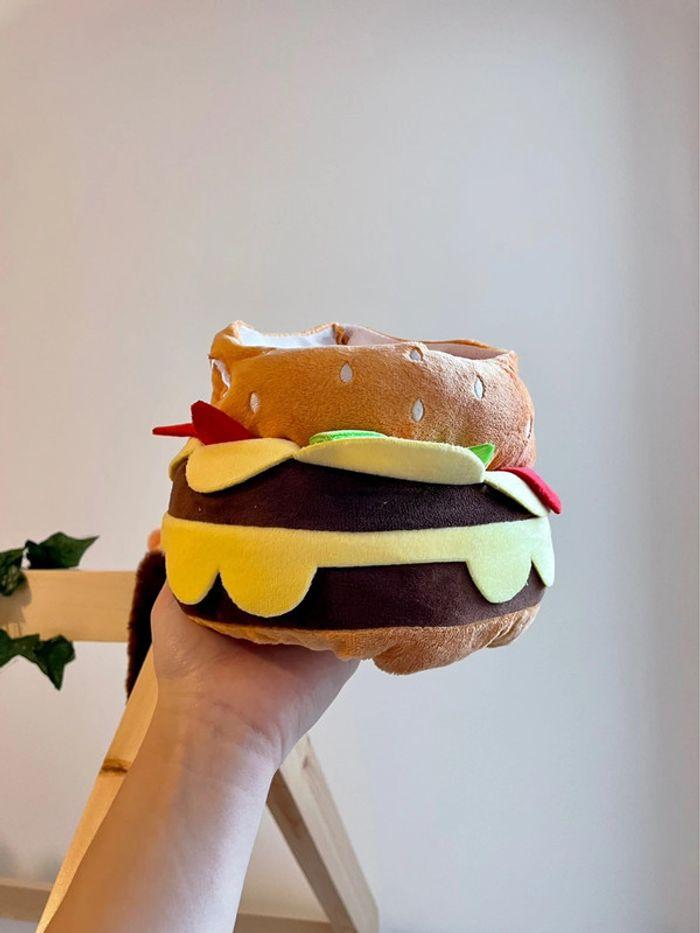 Peluche Hello Kitty déguisement Hamburger 🍔 - photo numéro 19